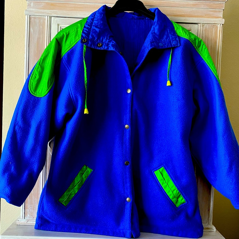 Center Aisle Reversible Windbreaker